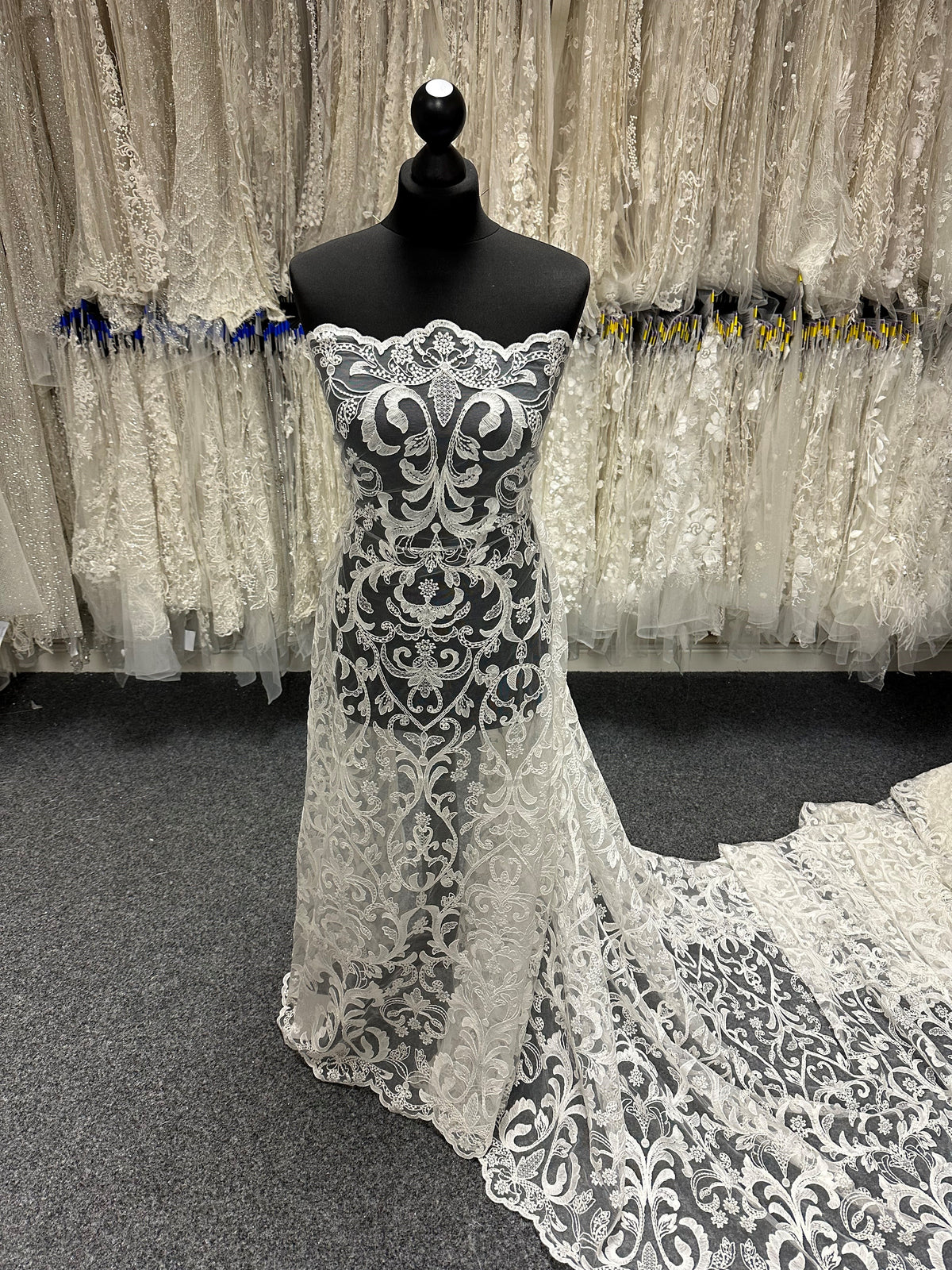 Ivory Corded Lace – Marika