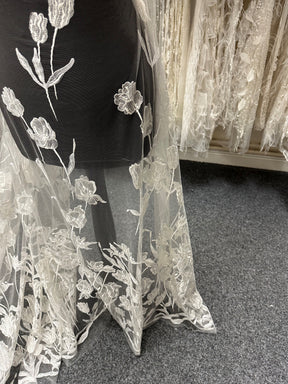 Ivory Italian Embroidered Lace - Sammie