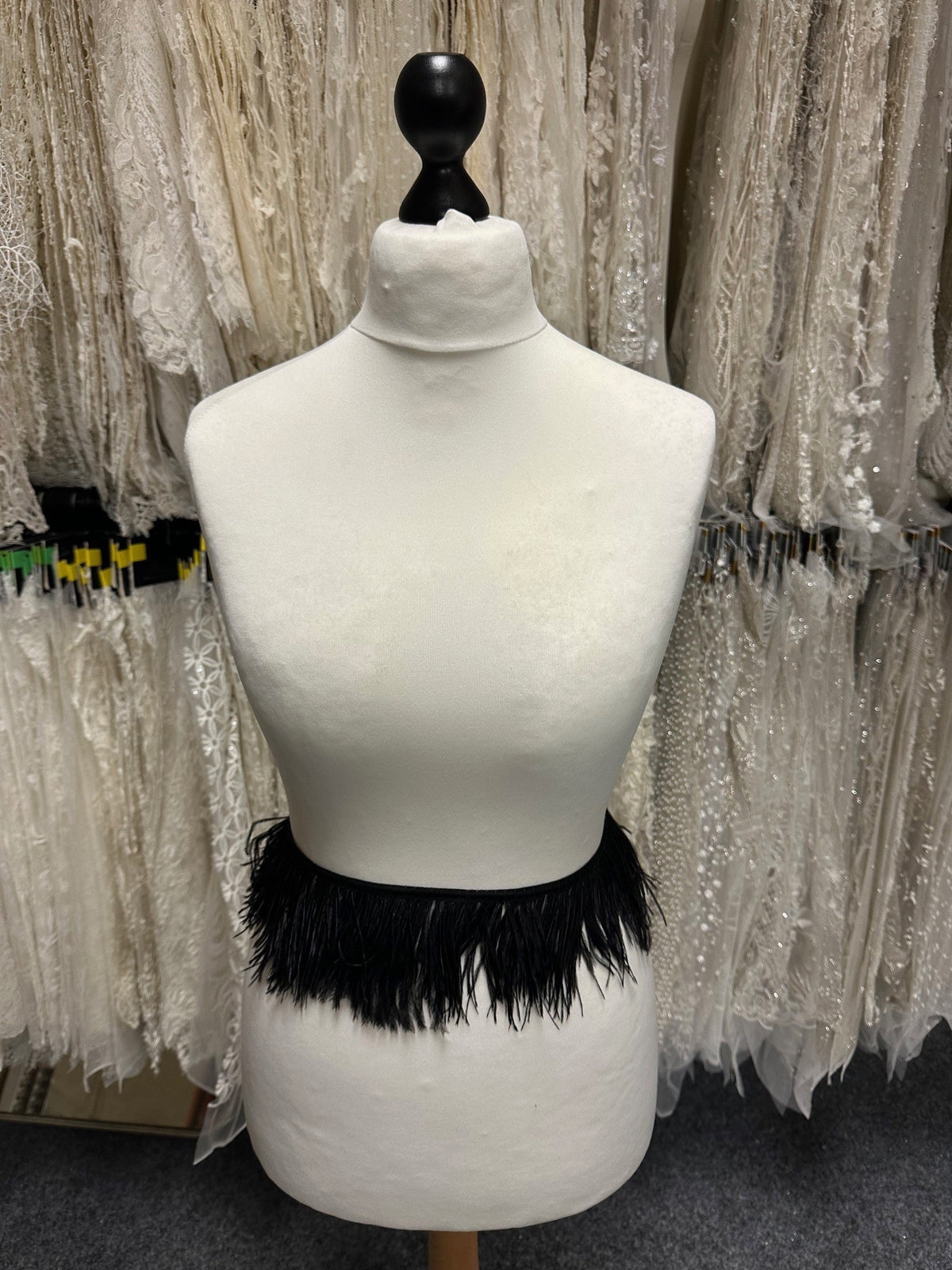 Black Feather Trim - Otis