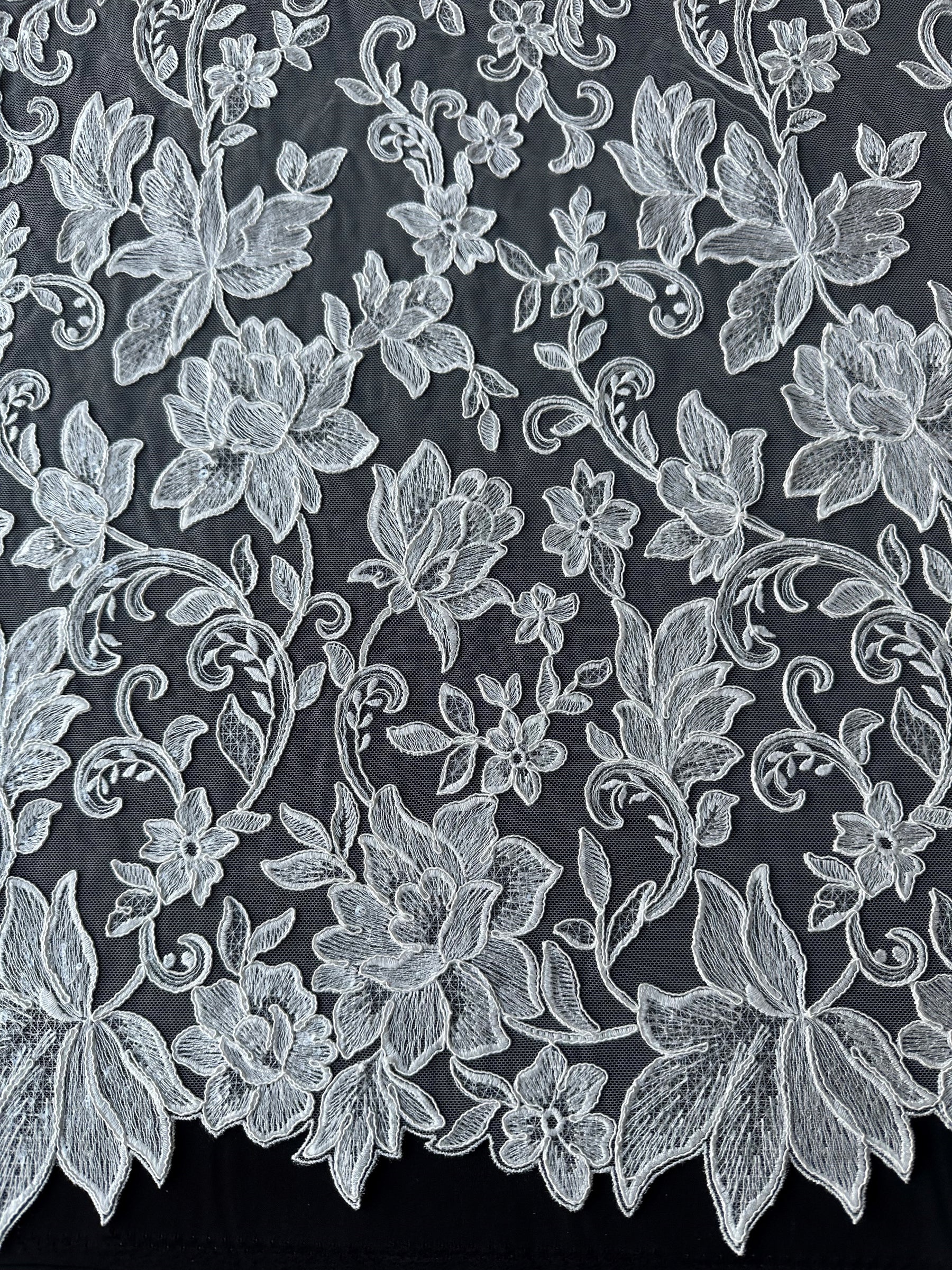 Ivory Corded Lace – Reidun