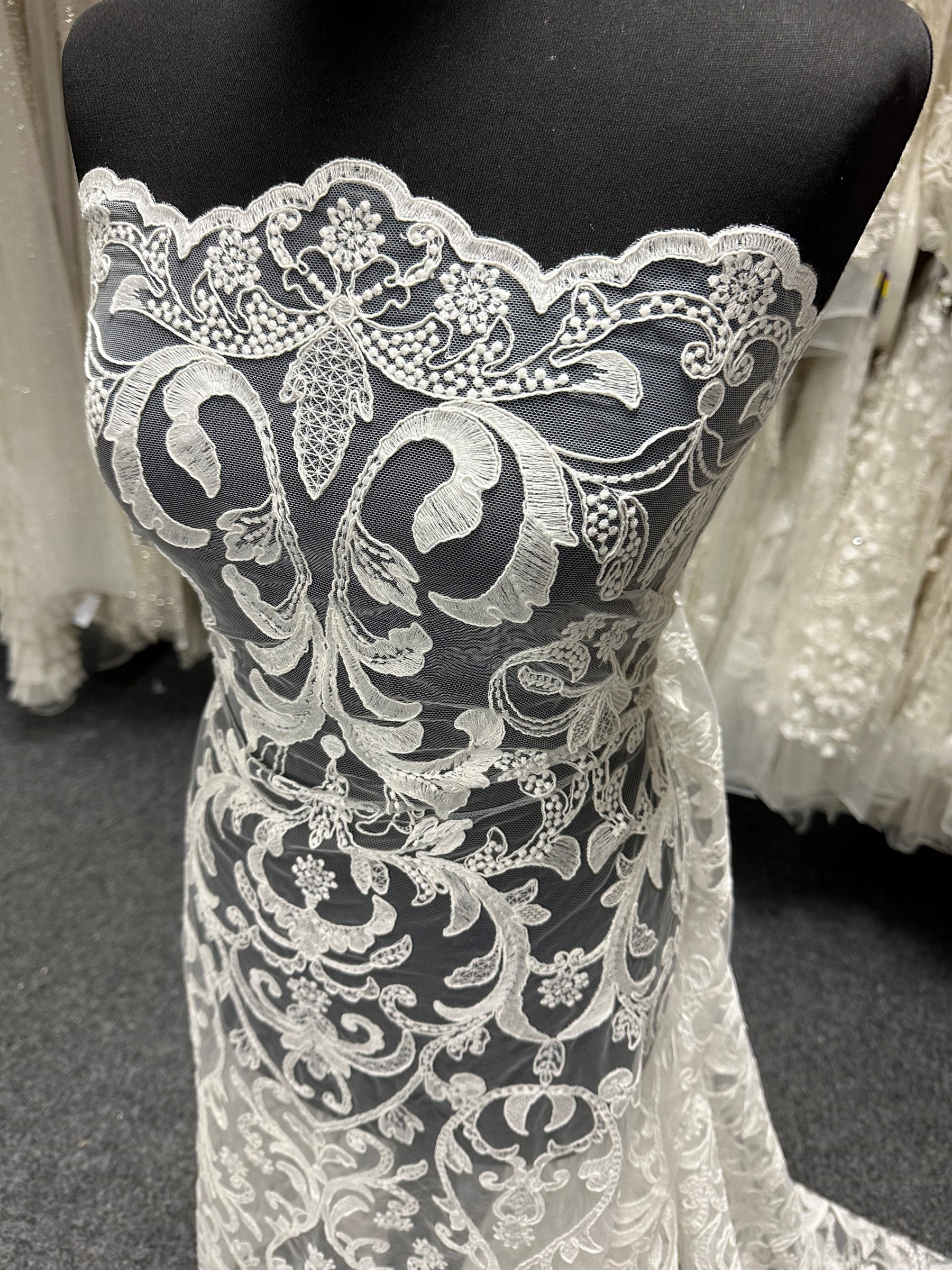 Ivory Corded Lace – Marika