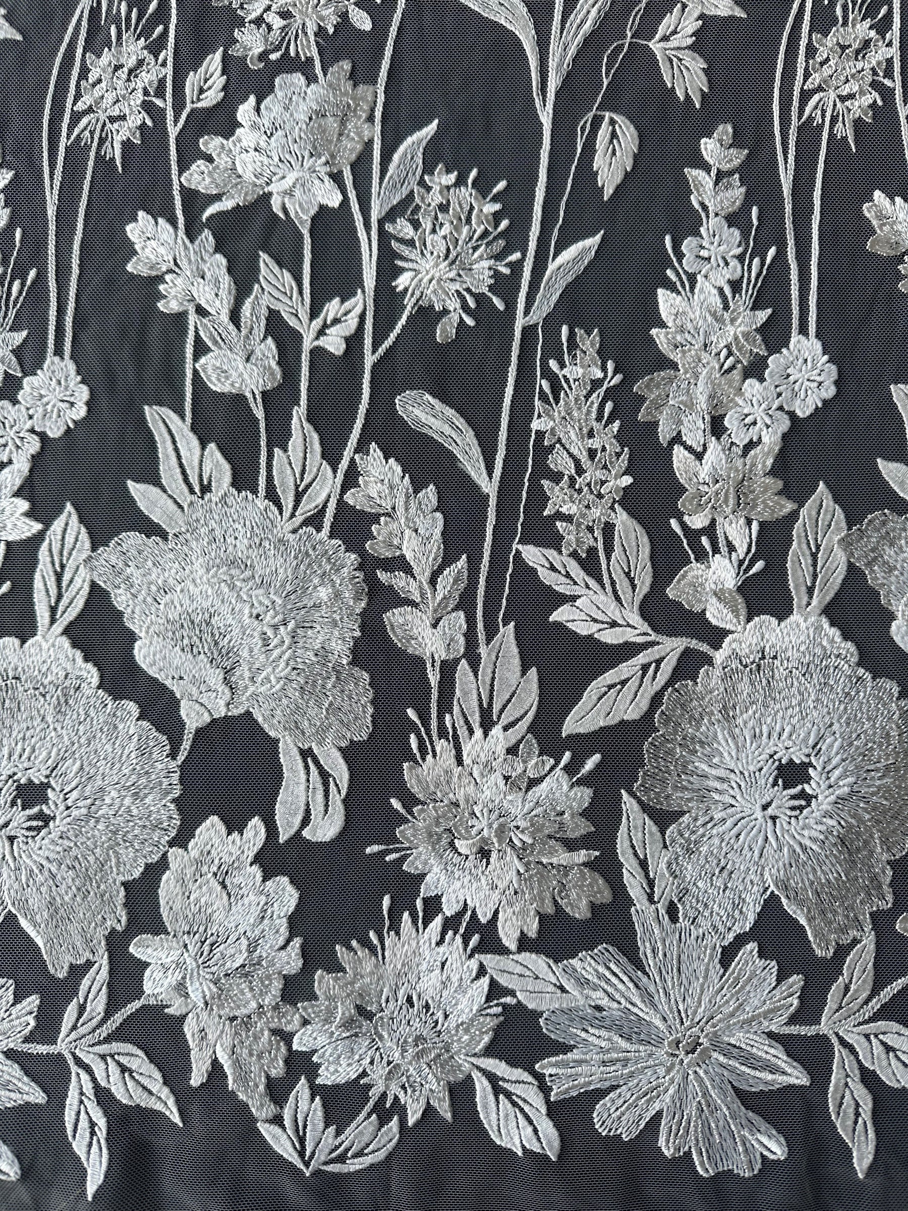 Ivory Embroidered Lace - Genby