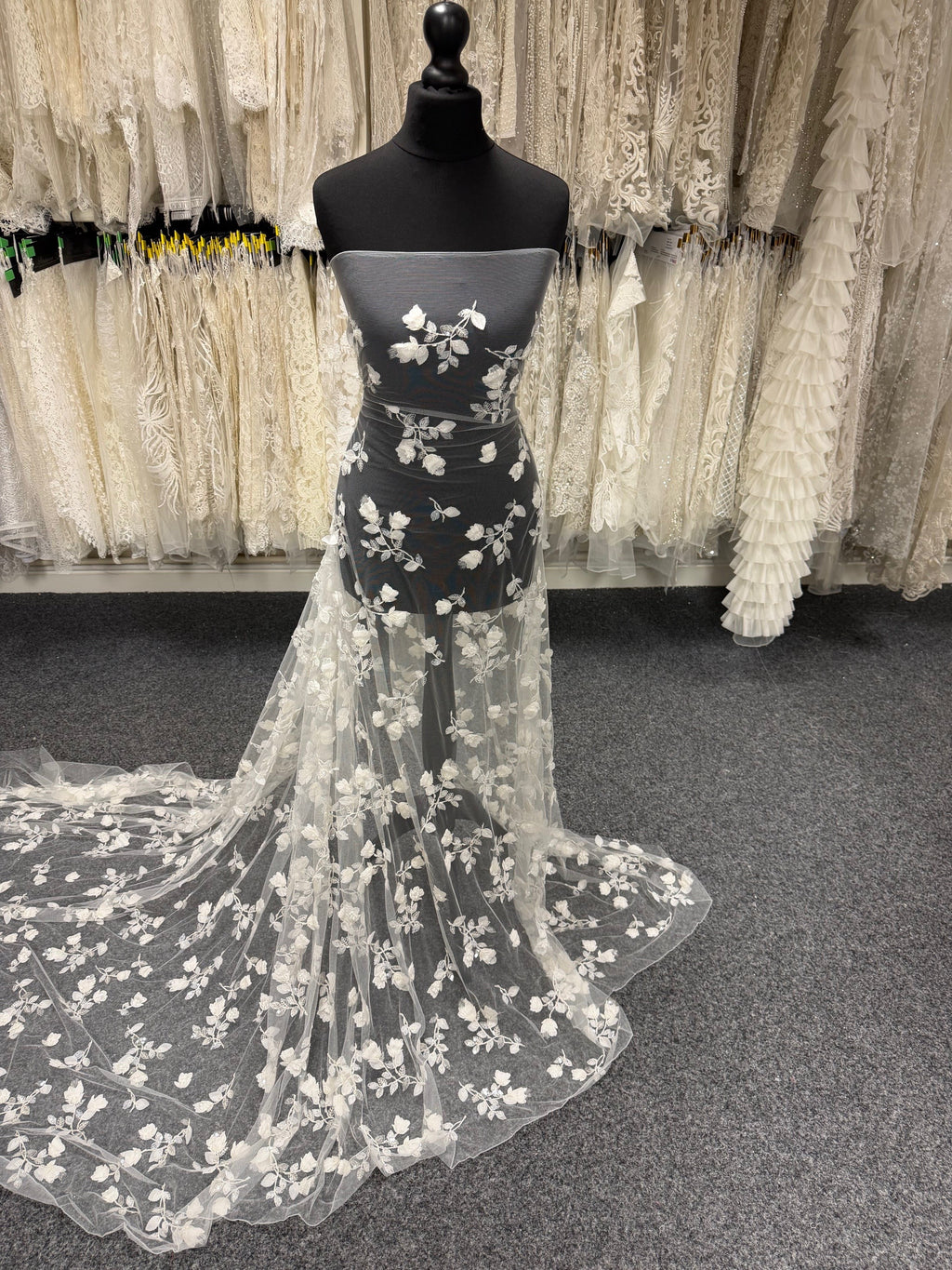 lace & beads tulle dress Ivory 3D Emb Beaded Beads Petite tulle maxi