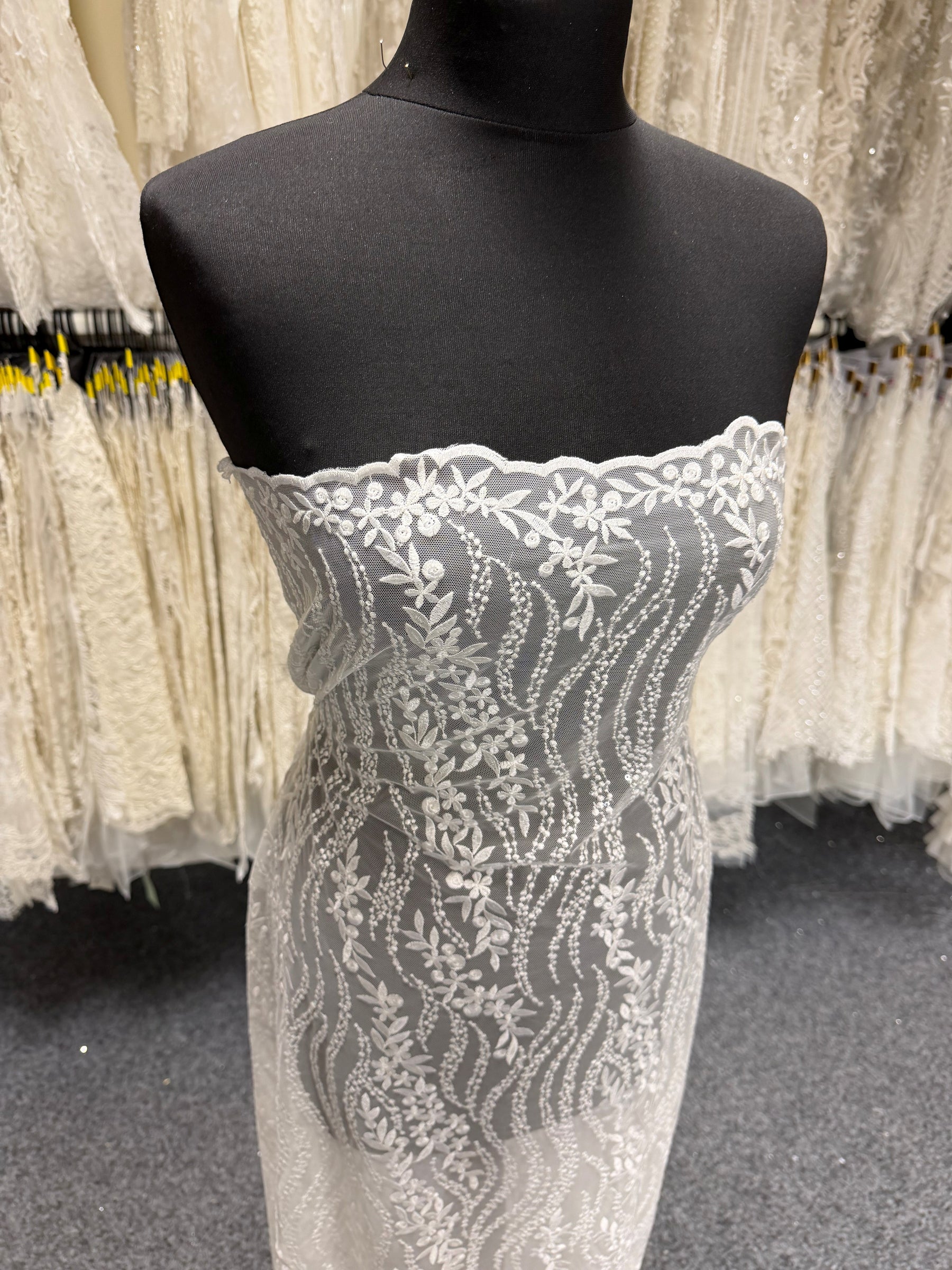 Ivory Sequin Lace - EB3051