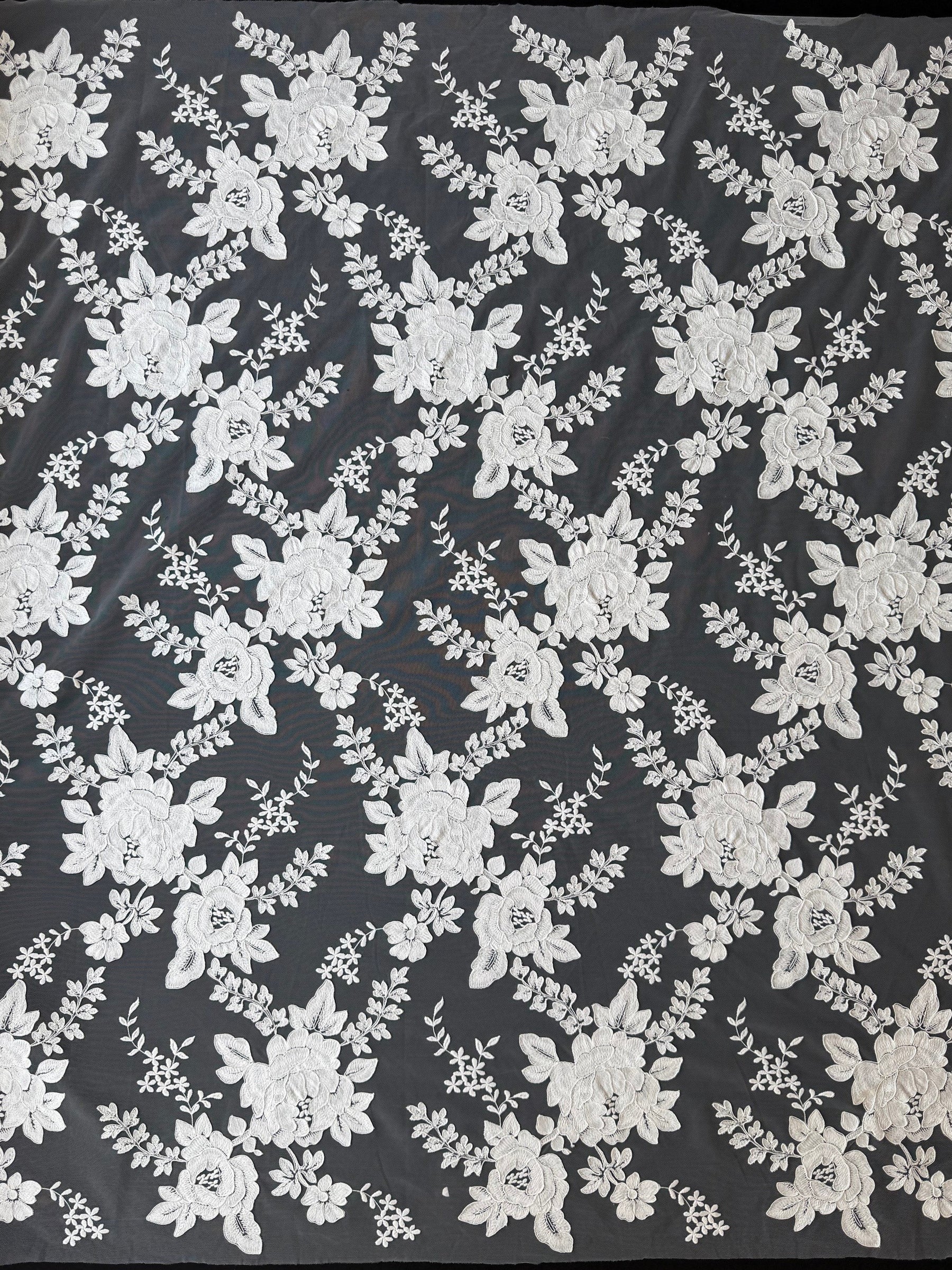 Ivory Italian Corded Embroidered Lace - Elfin