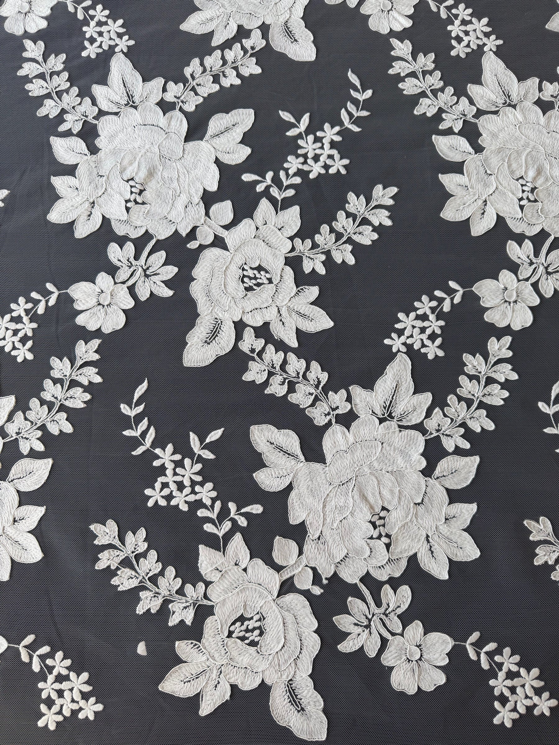 Ivory Italian Corded Embroidered Lace - Elfin