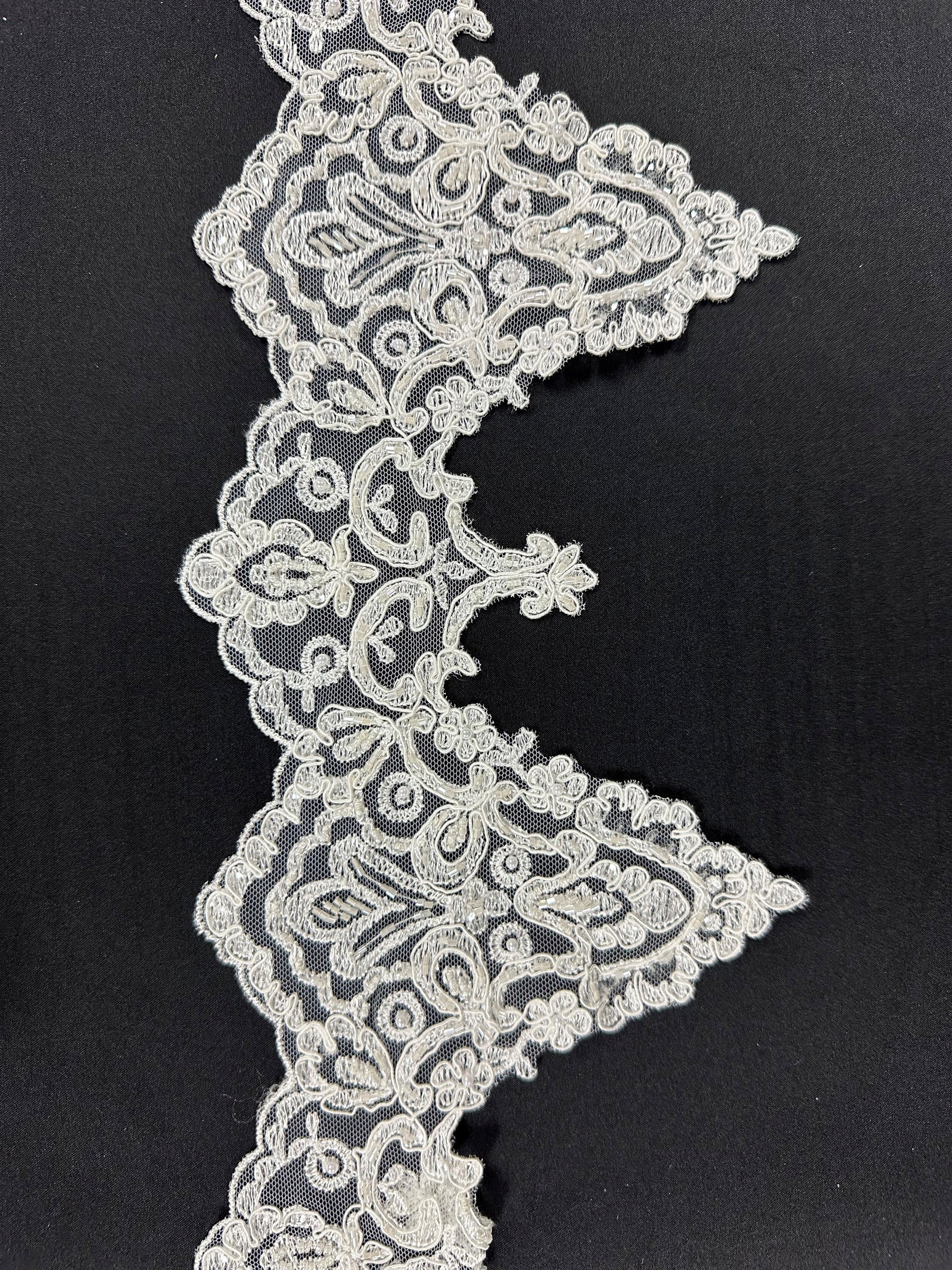 Ivory Beaded Lace Trim - Zara T 902(CF)