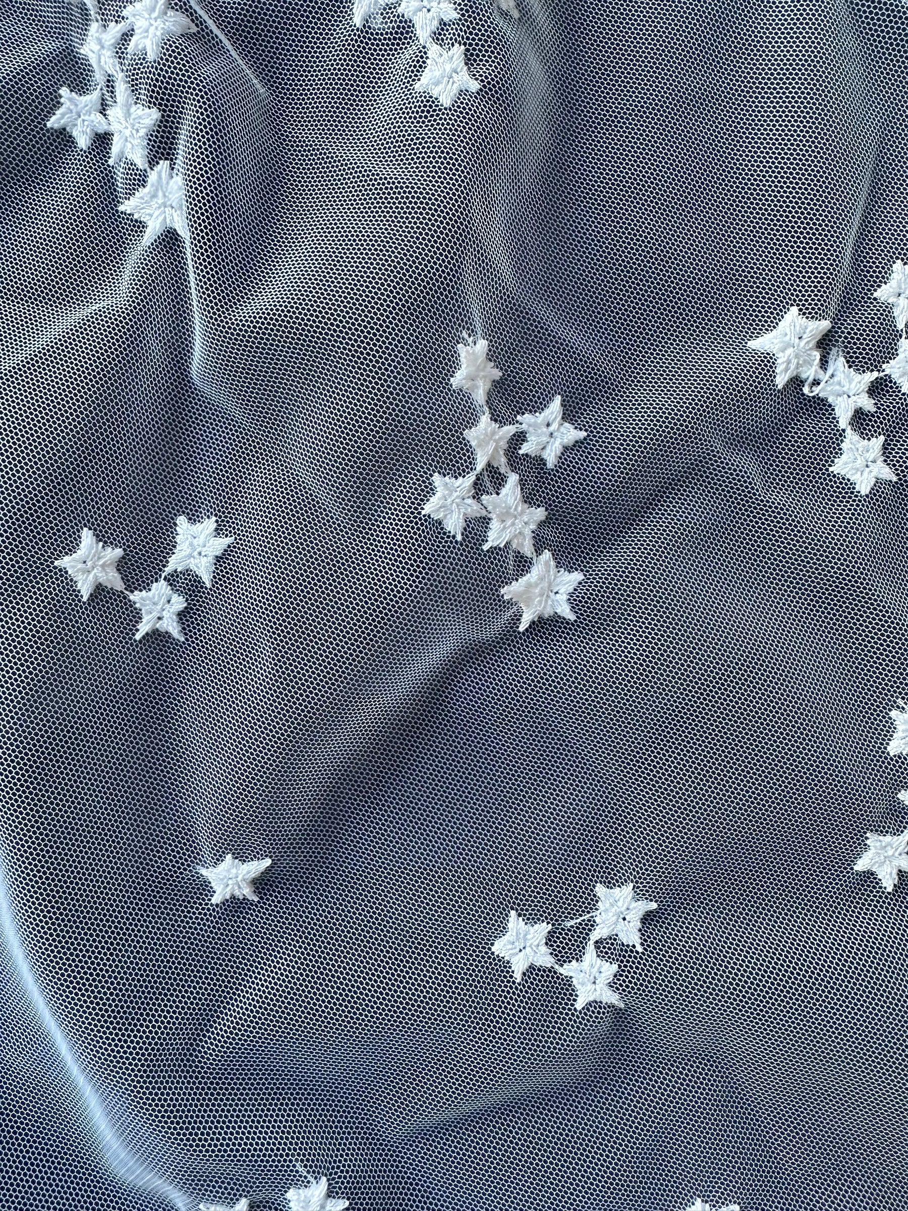 Ivory Embroidered Lace – EU5005