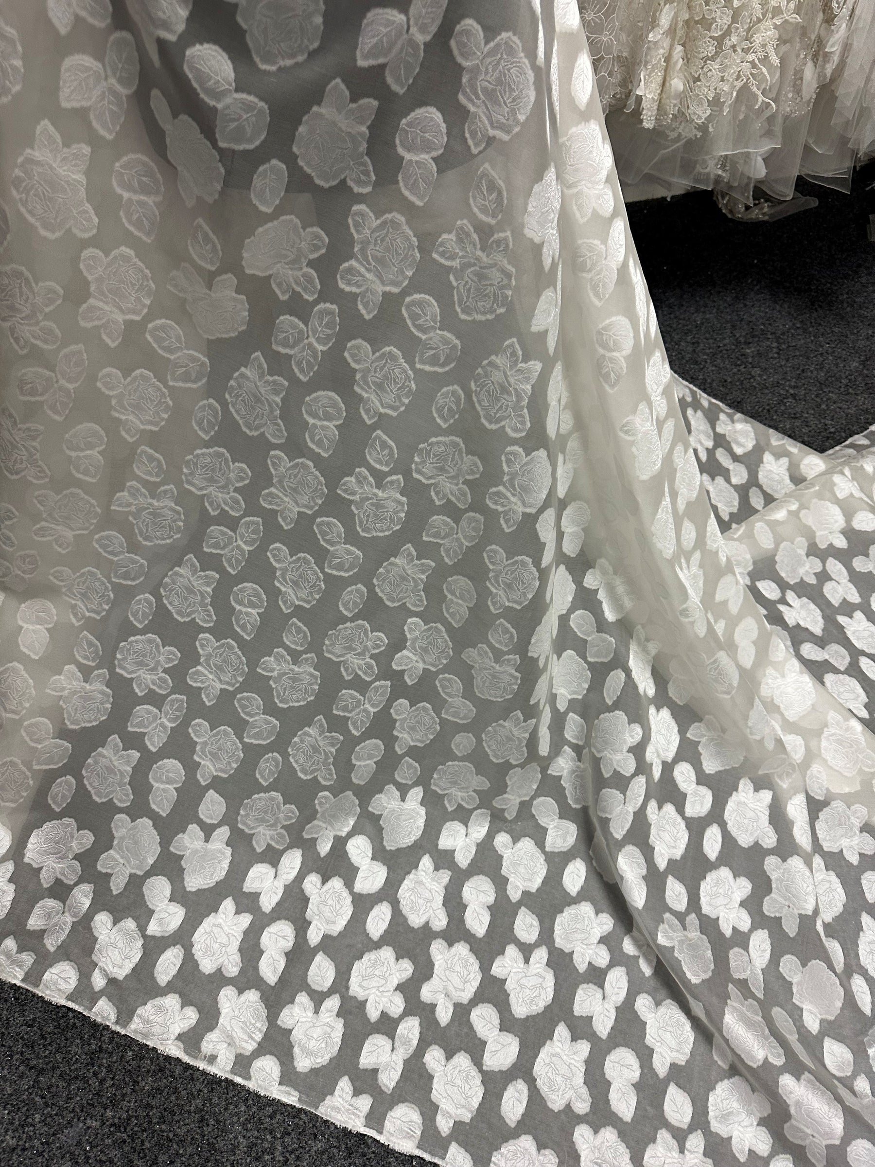 Ivory Italian Brocade - P661