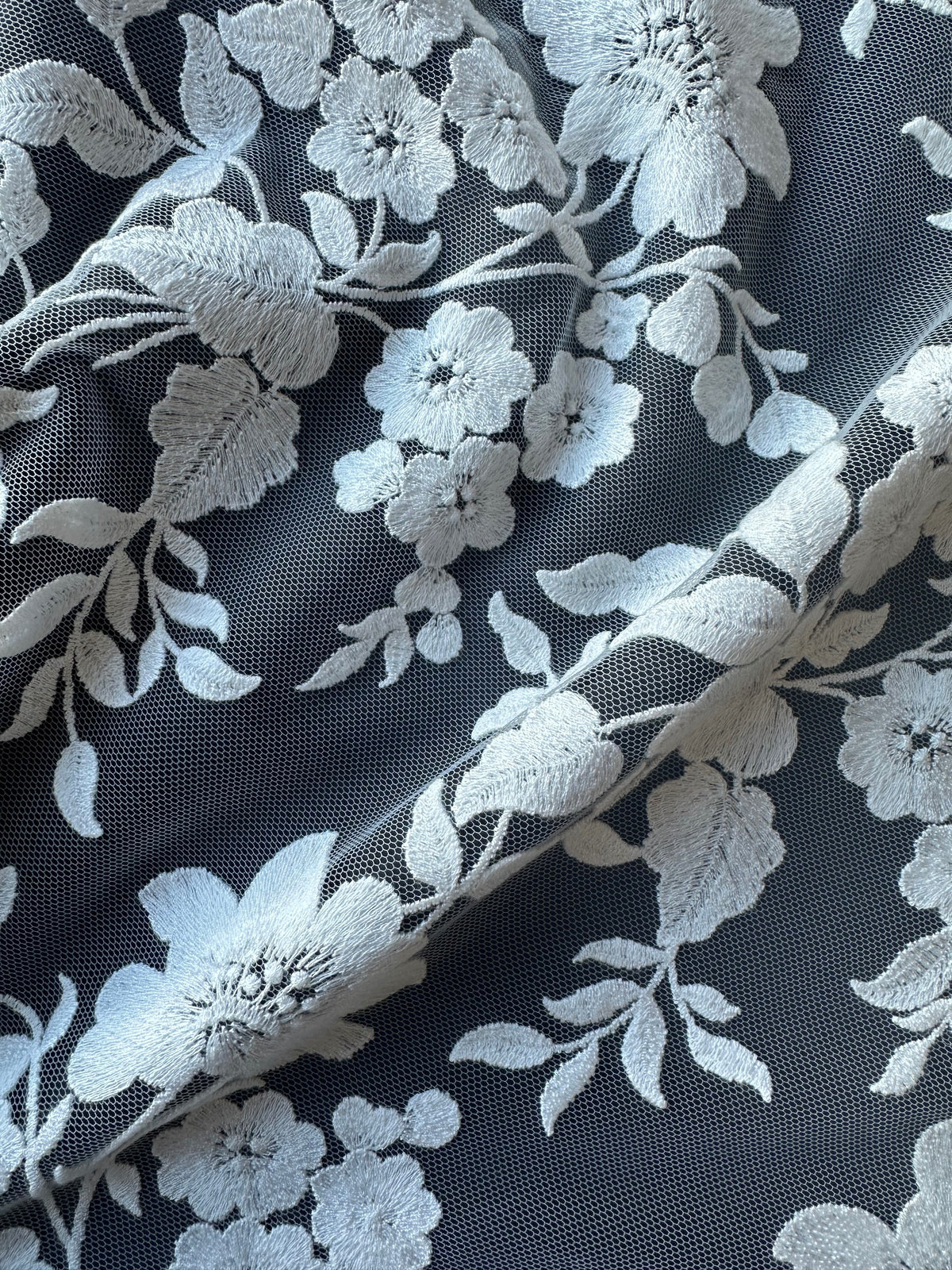 Ivory Embroidered Lace - X579