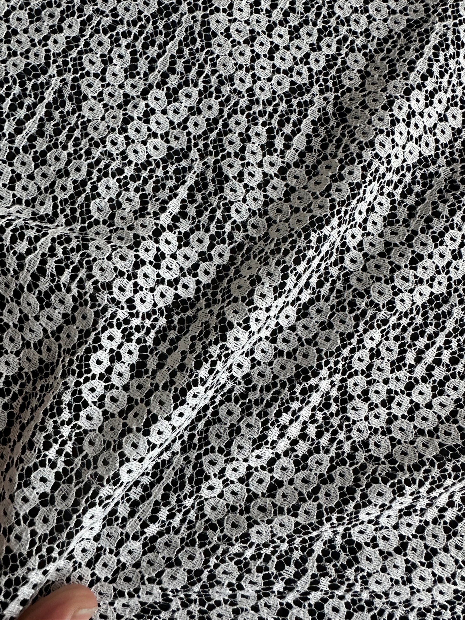 Ivory Chantilly Lace - Bentley