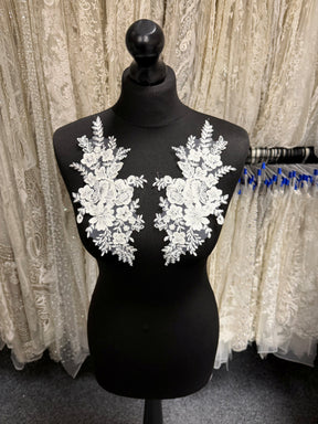 Ivory Lace Appliques - MT8013