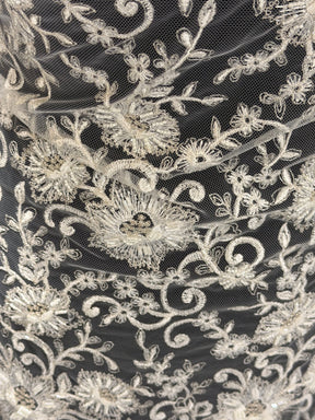 Ivory Beaded Lace - P992