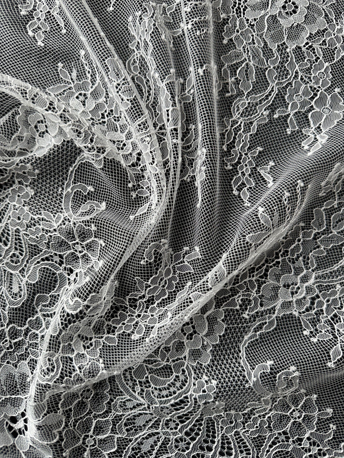 White Raschel Lace - P223