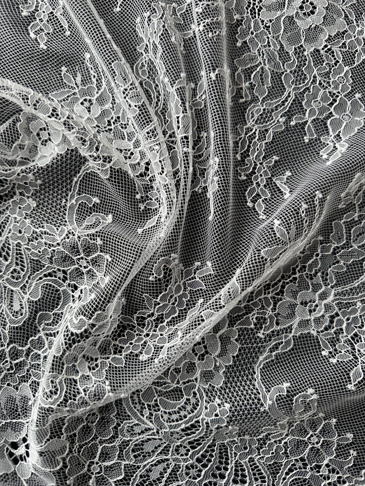 White Raschel Lace - P223