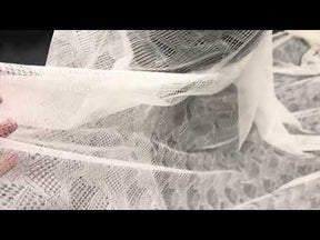 Ivory Lace - LA1015