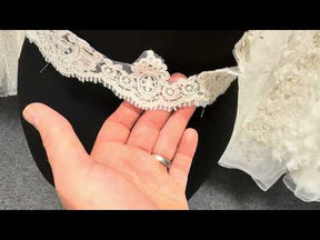 Ivory Corded Lace Trim - T881