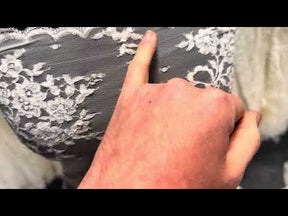 Ivory Sequin Lace - P218