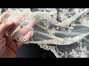 Champagne Beaded Lace – P509