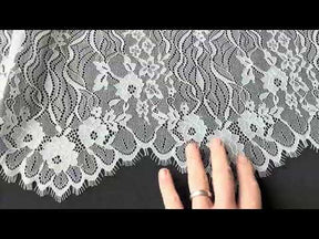 Ivory Lace - LA1009