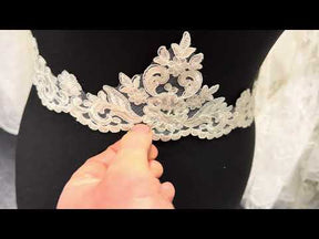 Ivory Corded Lace Trim - T803