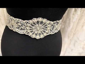 Ivory Beaded Lace Trim - T203