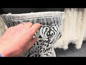 Ivory Italian Lace - P883