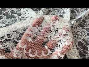 Ivory with Silver Chantilly Lace - P208