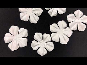 White Laser Cut Flower - MM0029 (Pack of 144)