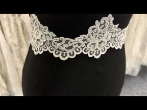 Ivory Corded Lace Trim - T137