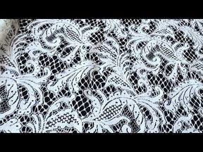 Ivory Lace - LA1011