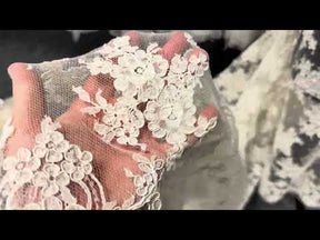 Ivory Corded Chantilly Lace - P237