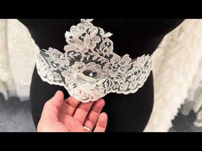 Ivory Corded Lace Trim - T393
