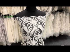 Ivory Chantilly Lace - Uma