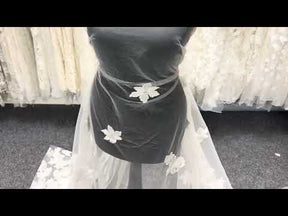 Ivory Embroidered Lace – EB5016