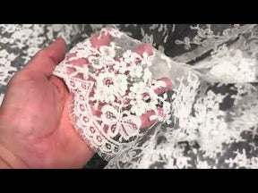 Ivory Corded Chantilly Lace – Zetina