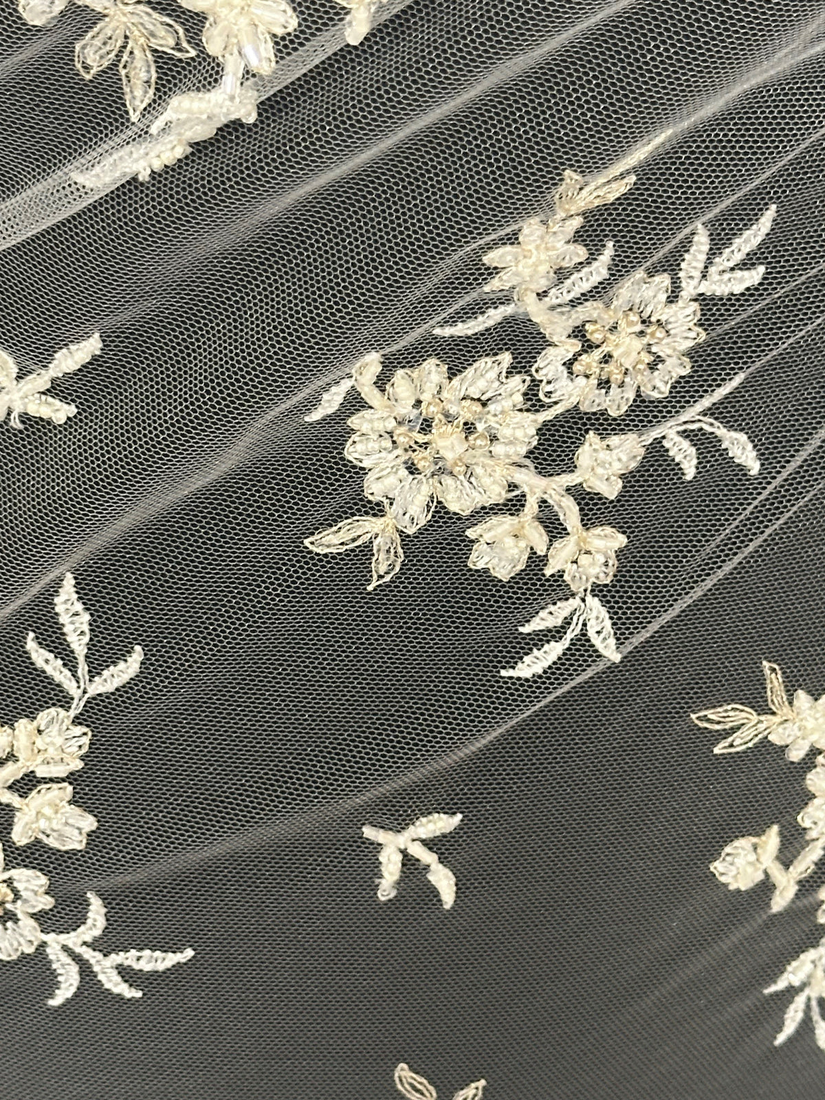 Ivory Sequinned Lace - Roxanne (CF)