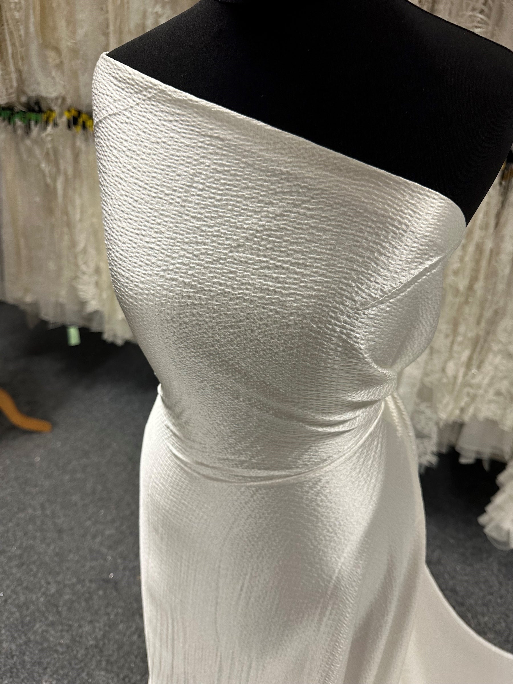Ivory Silk Hammer Satin - St Maxime