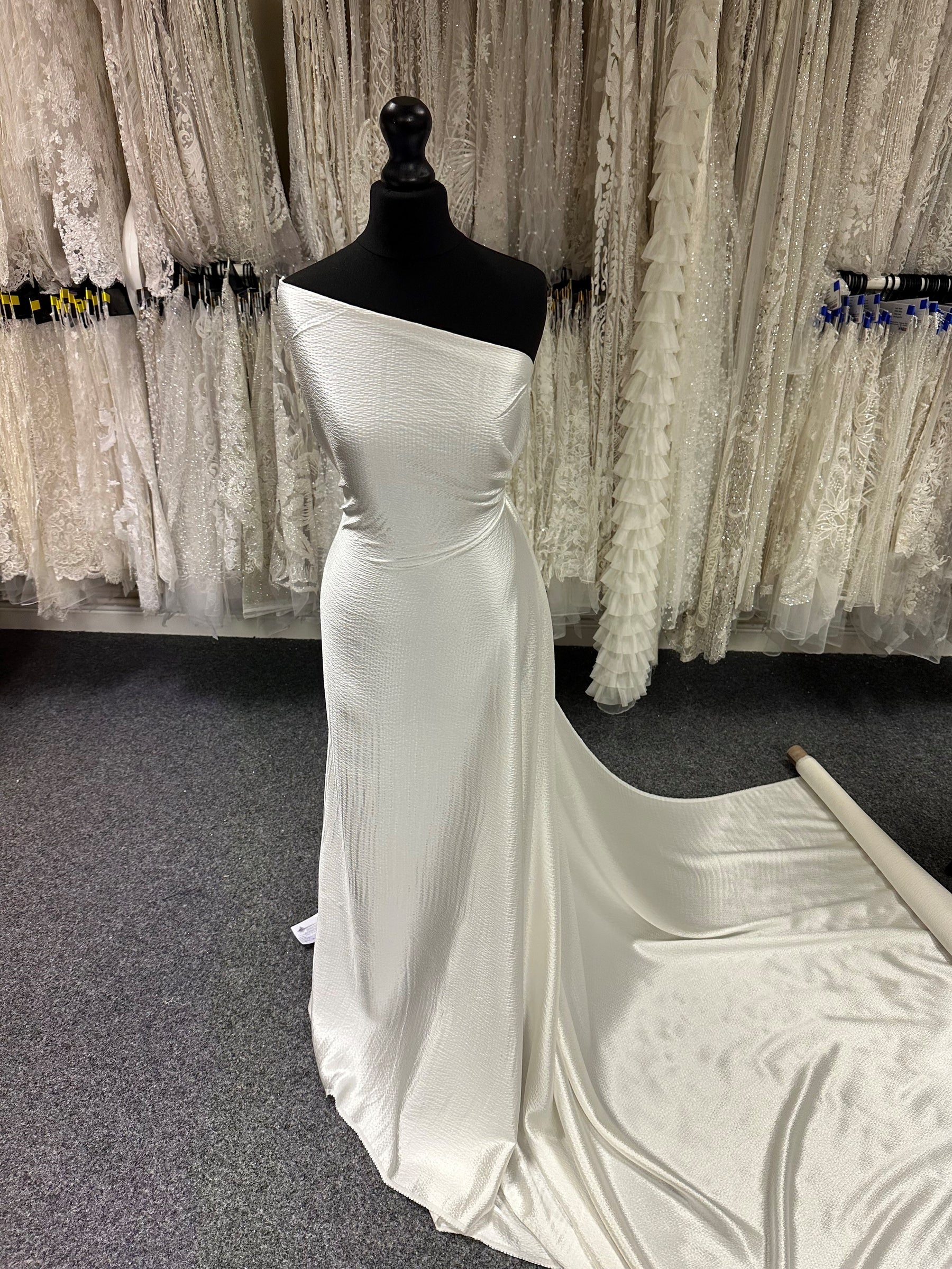 Ivory Silk Hammer Satin - St Maxime