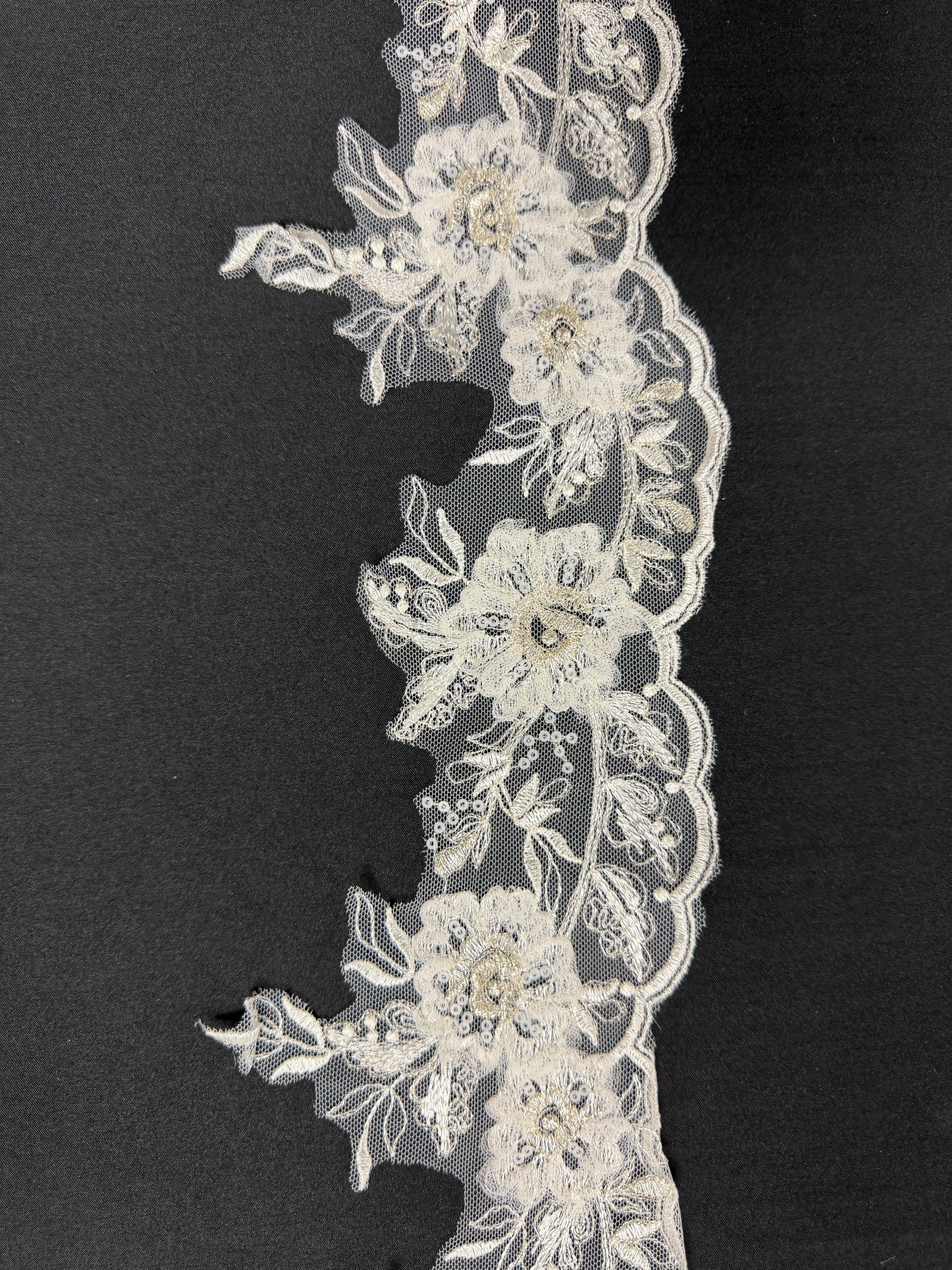 Ivory Embroidered Lace Trim - T358