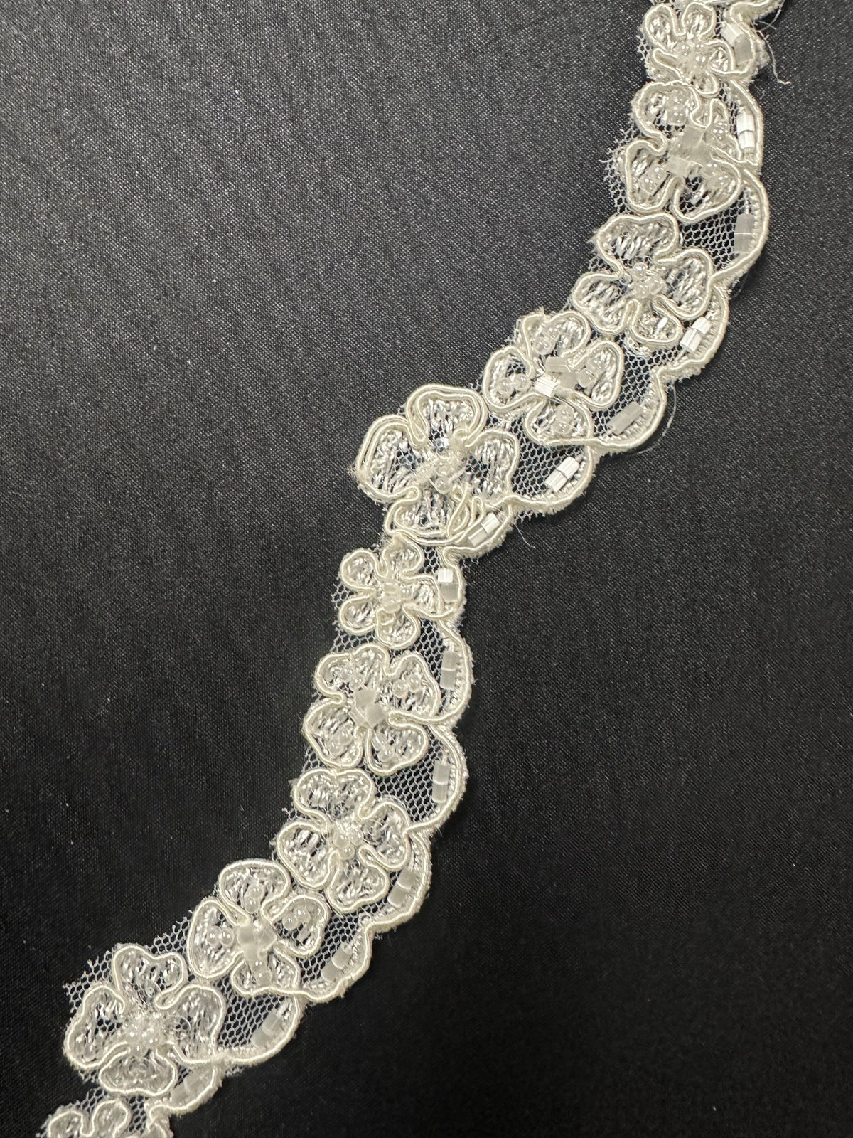 Ivory Beaded and Corded Lace Trim - T 457 (CF)