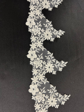 Ivory Flower Trim - Tickle