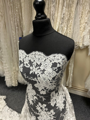 Ivory Corded Chantilly Lace – Zetina