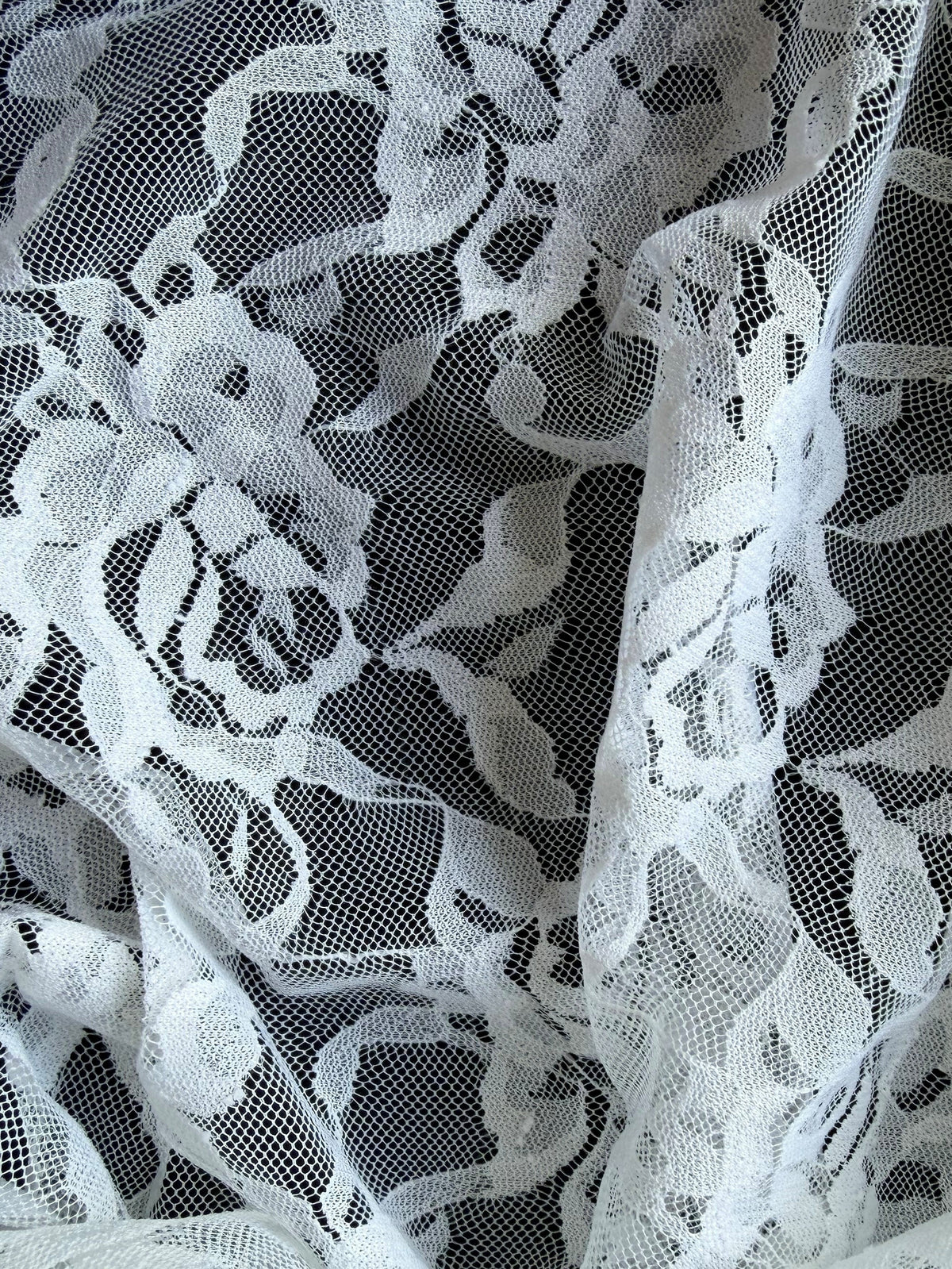 White Raschel Stretch Lace – Matina