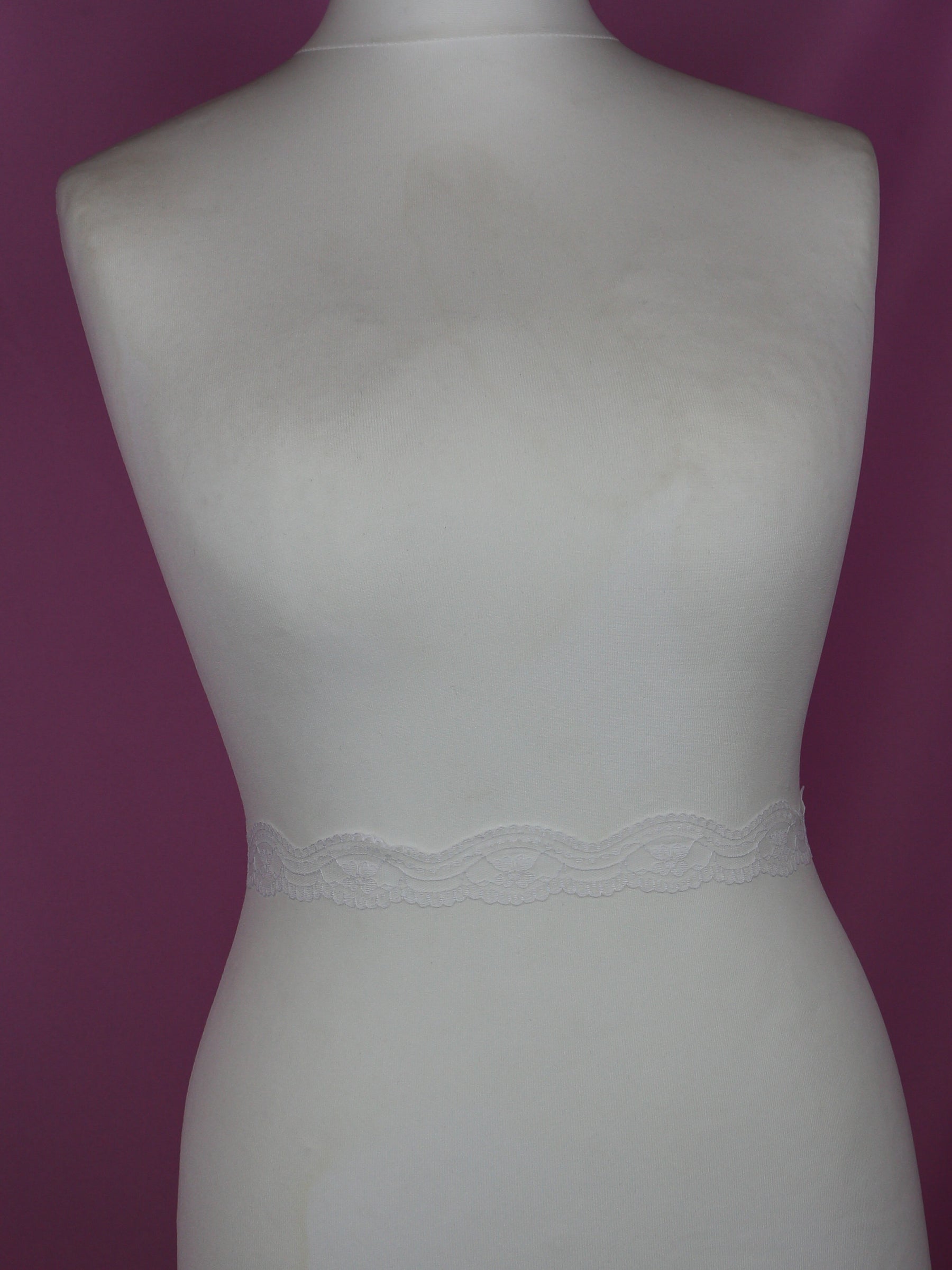 White Lace Trim - Almond