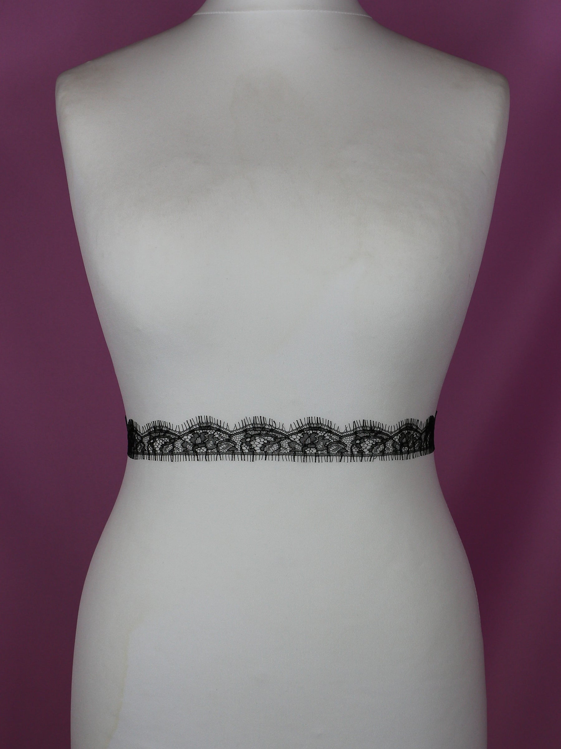 Black Chantilly Lace Trim - Anna