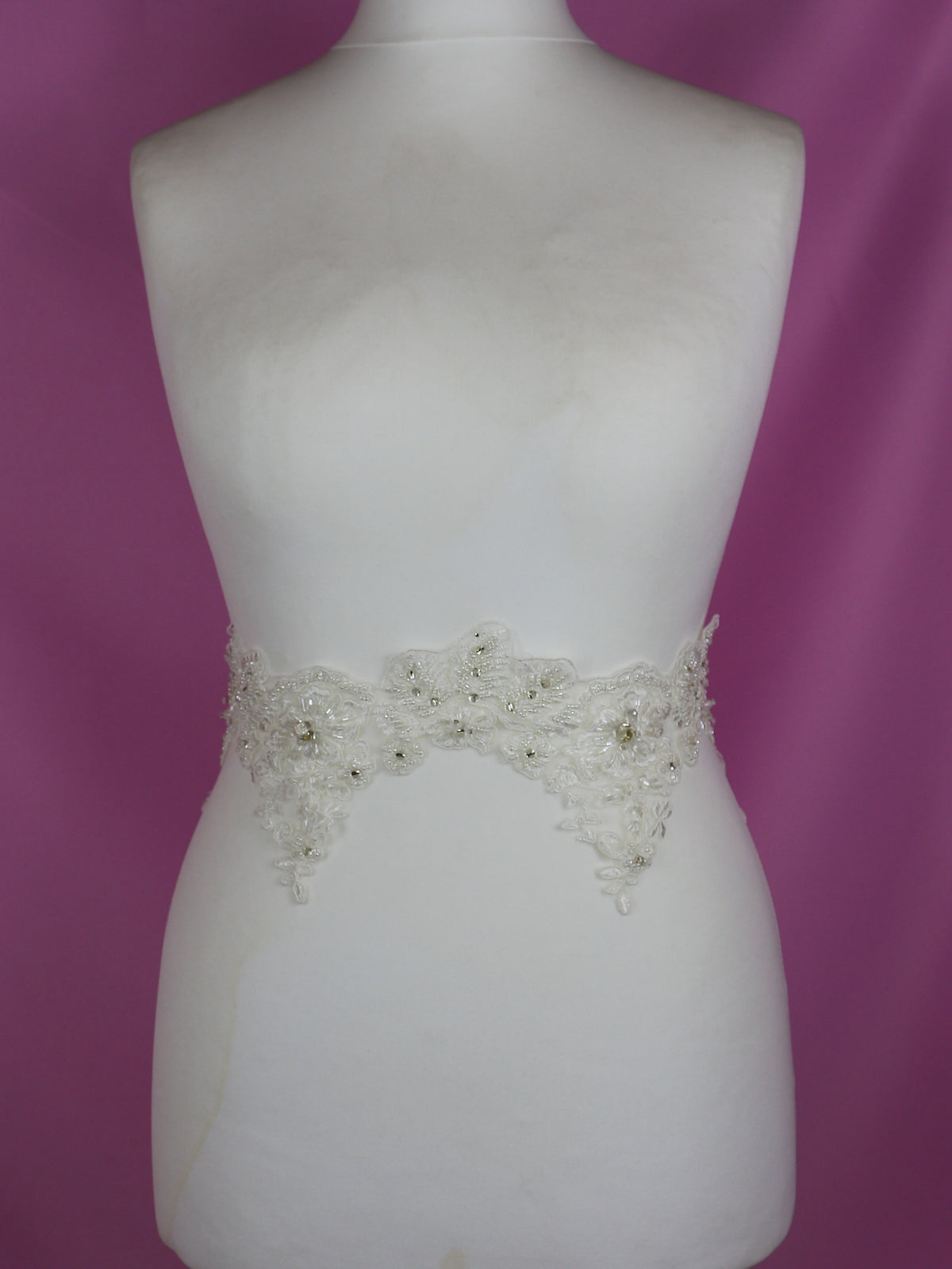 Ivory Beaded Lace Trim - Chelsea