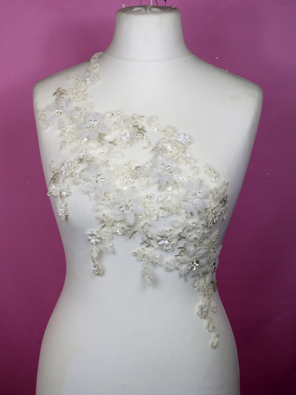 Ivory Flower Lace Appliques - Columba
