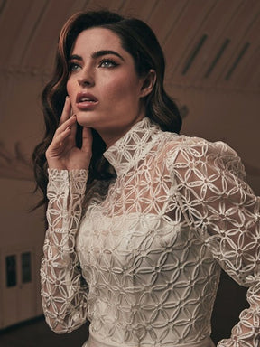 Ivory Embroidered Lace - Como
