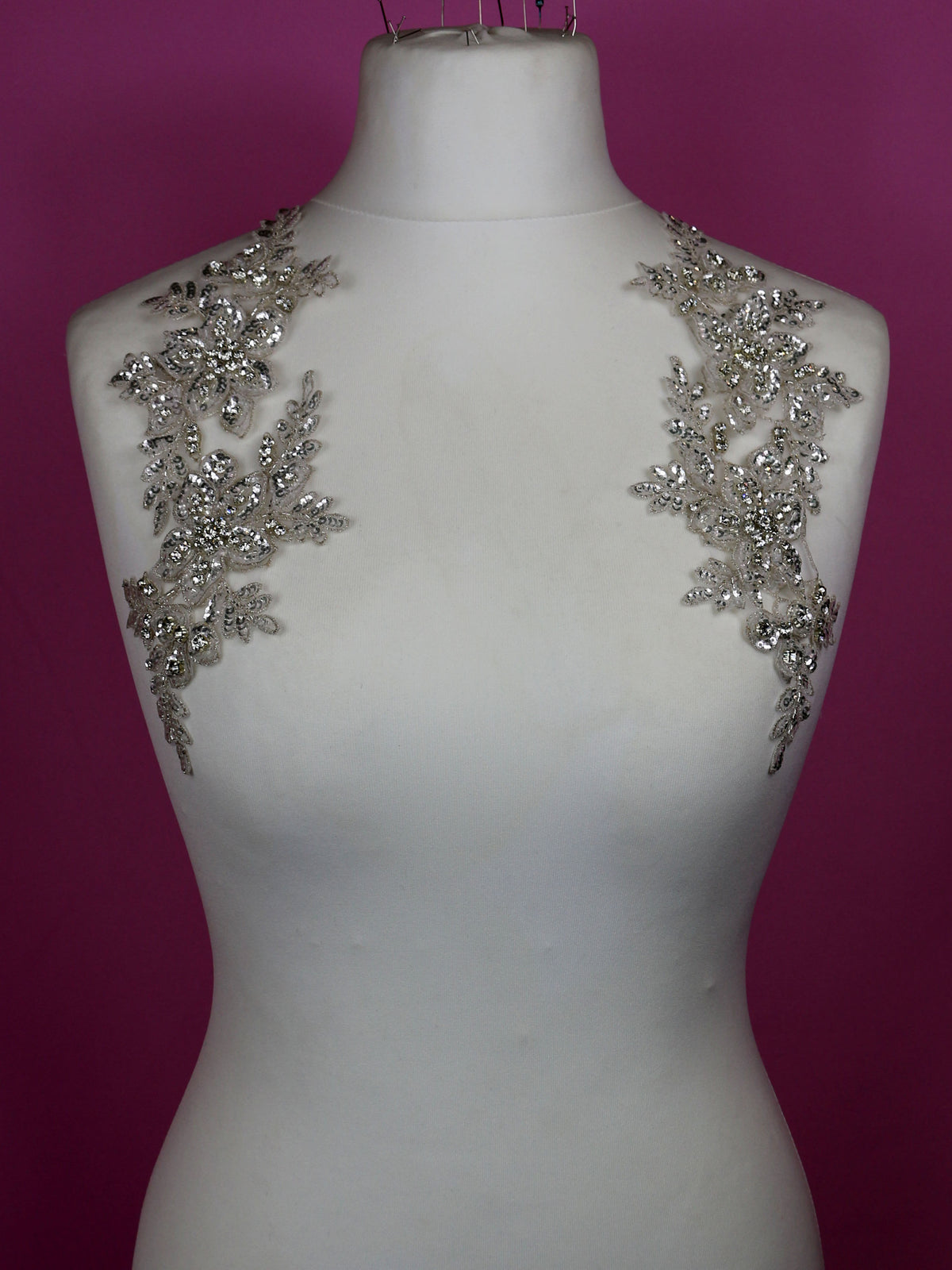 White Crystal Embroidery - Delta